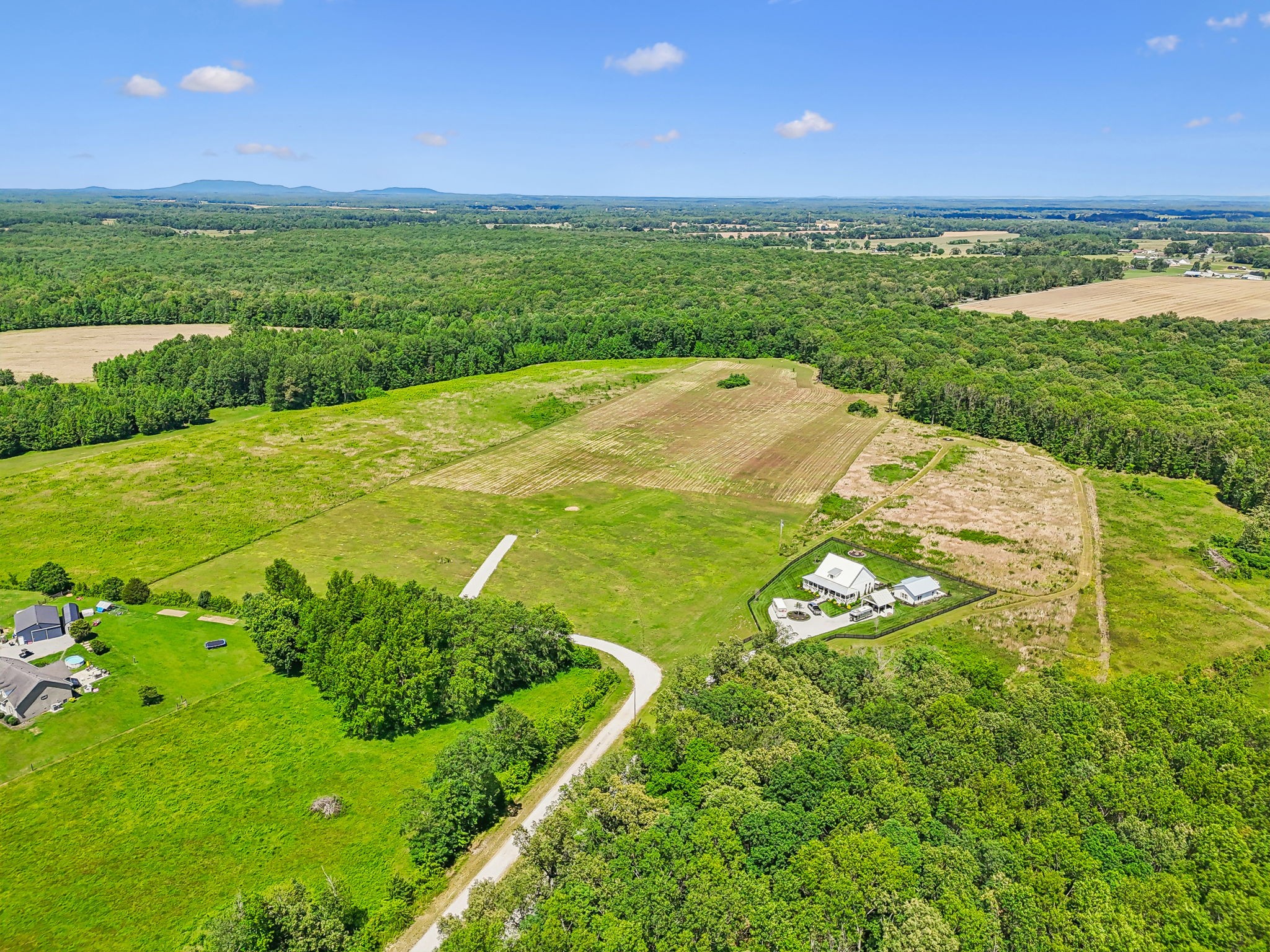 0 Espy Road Manchester, TN 37355 - Photo 6 of 35 a view of a golf course with a big yard