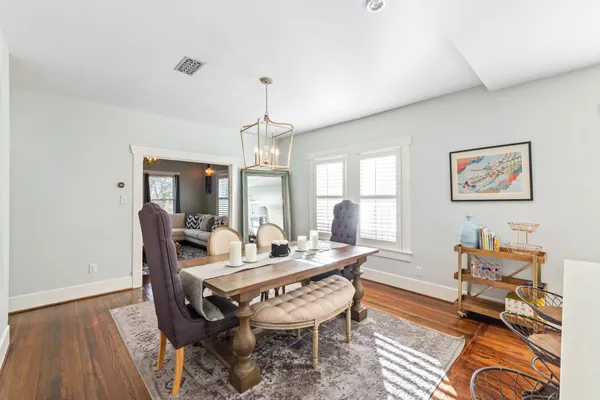 $3,350 | 506 Willard Street, Houston, TX 77006