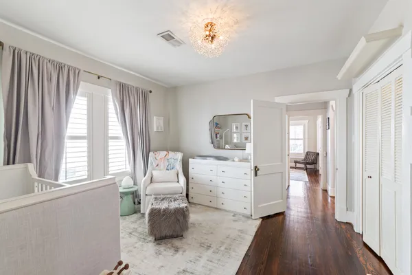 $3,350 | 506 Willard Street, Houston, TX 77006