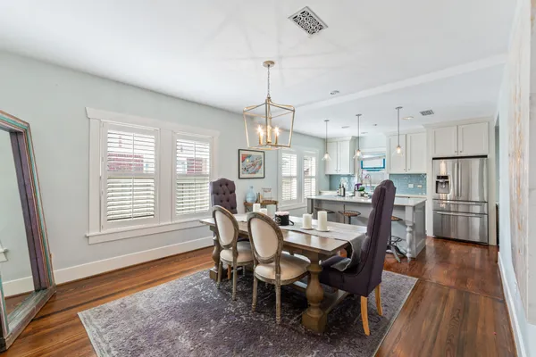 $3,350 | 506 Willard Street, Houston, TX 77006