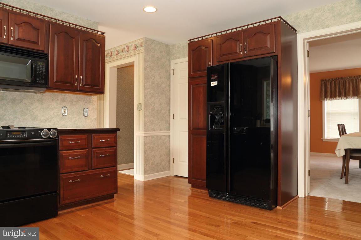 995 Mill Mar Road Lancaster, PA 17601 - Photo 8 of 31 Gallery Image 8