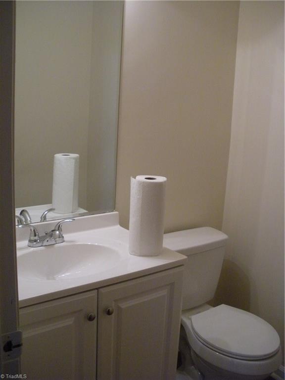 211 Northpoint Avenue, Unit G High Point, NC 27262 - Photo 13 of 21 Half bath on main level.