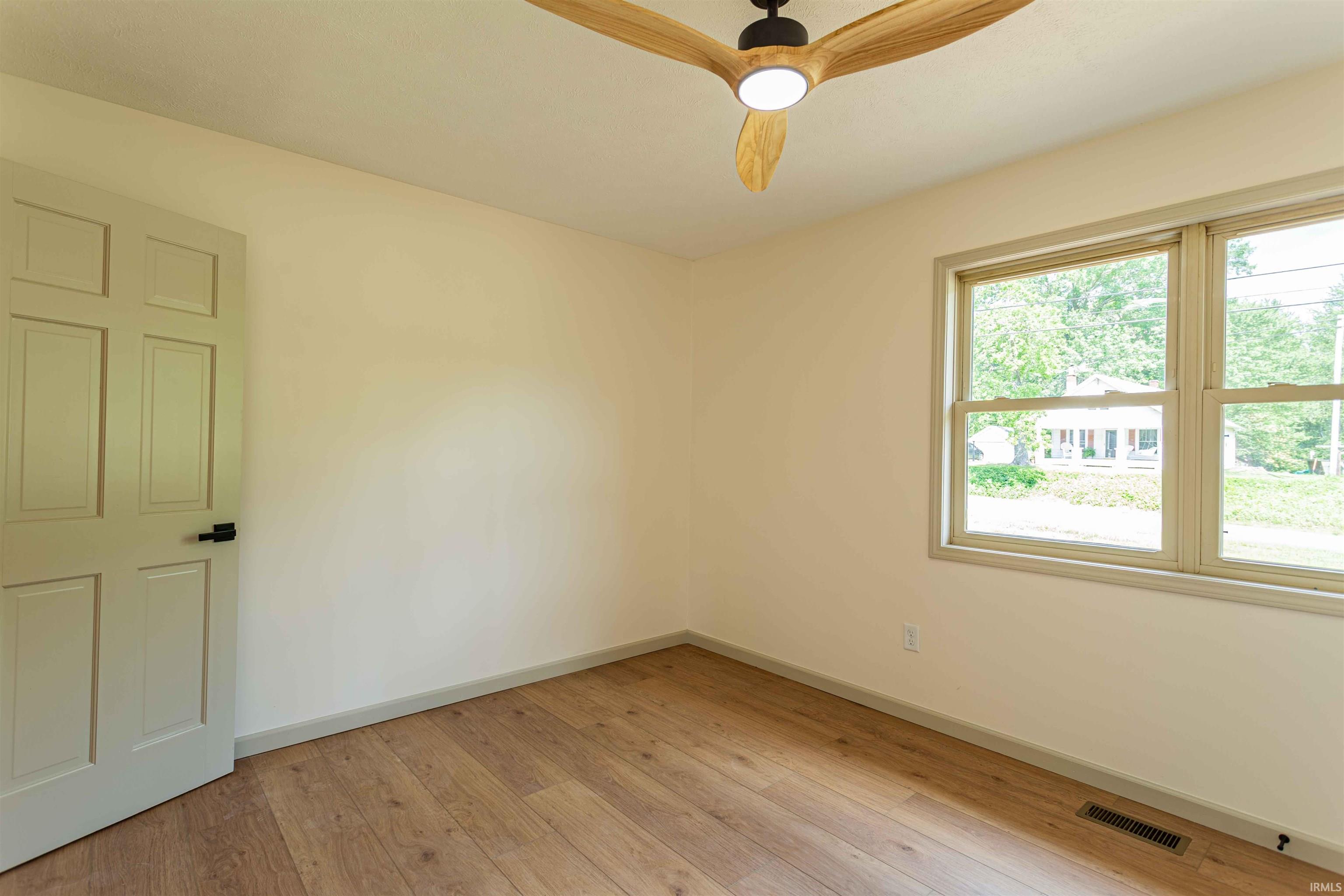 5384 South State Road Winslow, IN 47598 - Photo 23 of 36