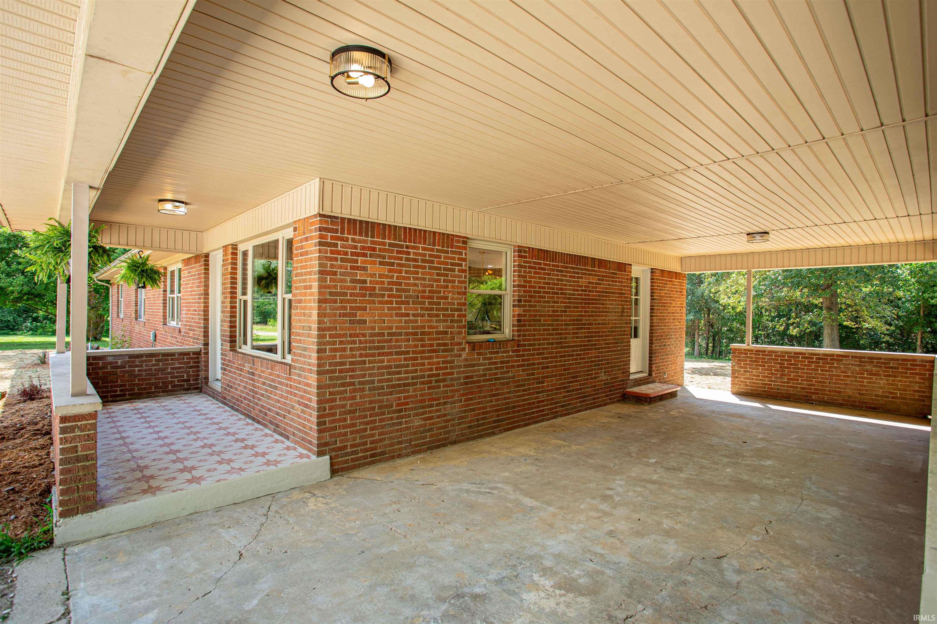 5384 South State Road Winslow, IN 47598 - Photo 5 of 36