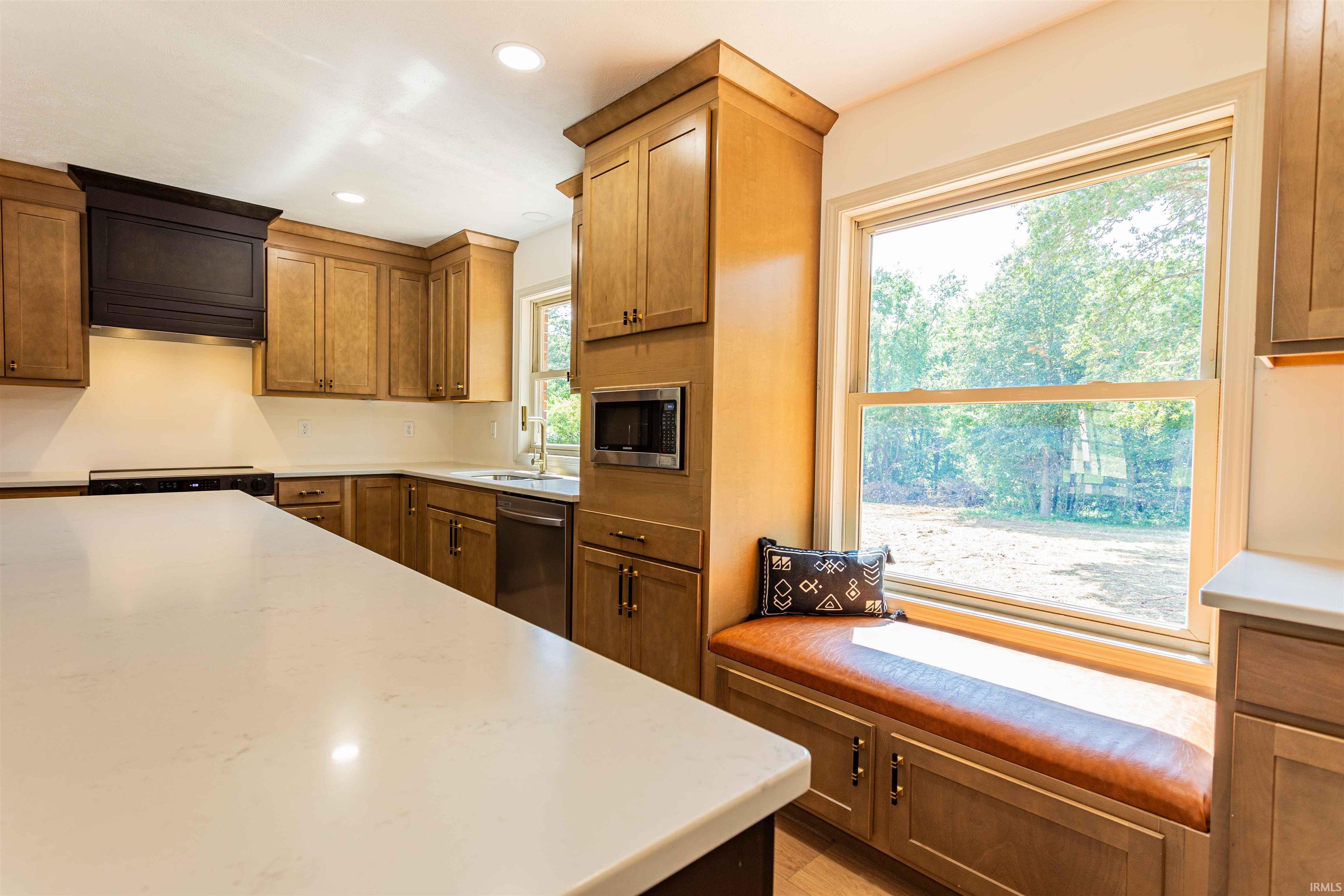 5384 South State Road Winslow, IN 47598 - Photo 7 of 36