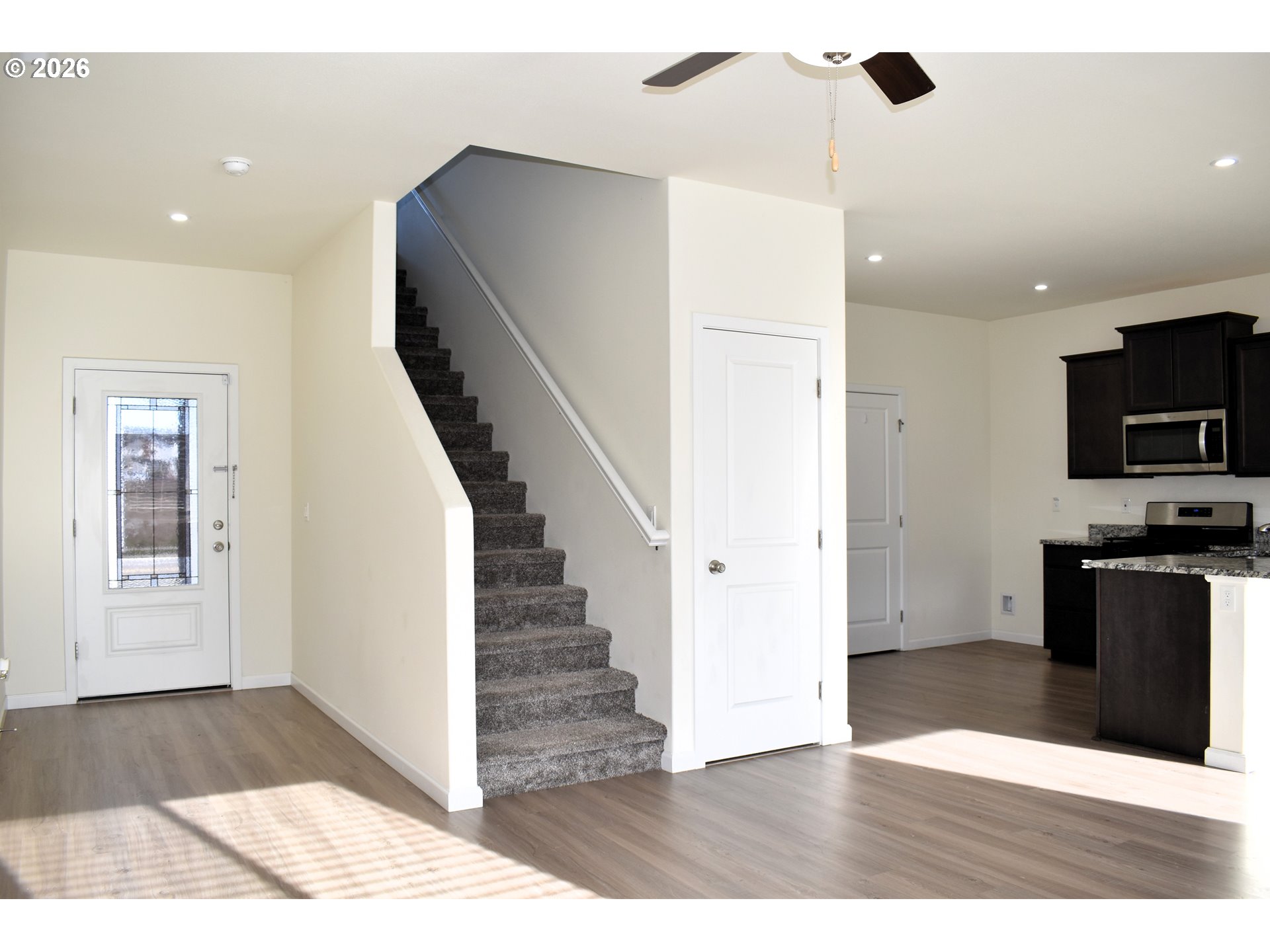 3974 Southwest Knapp Drive Gresham, OR 97080 - Photo 4 of 27