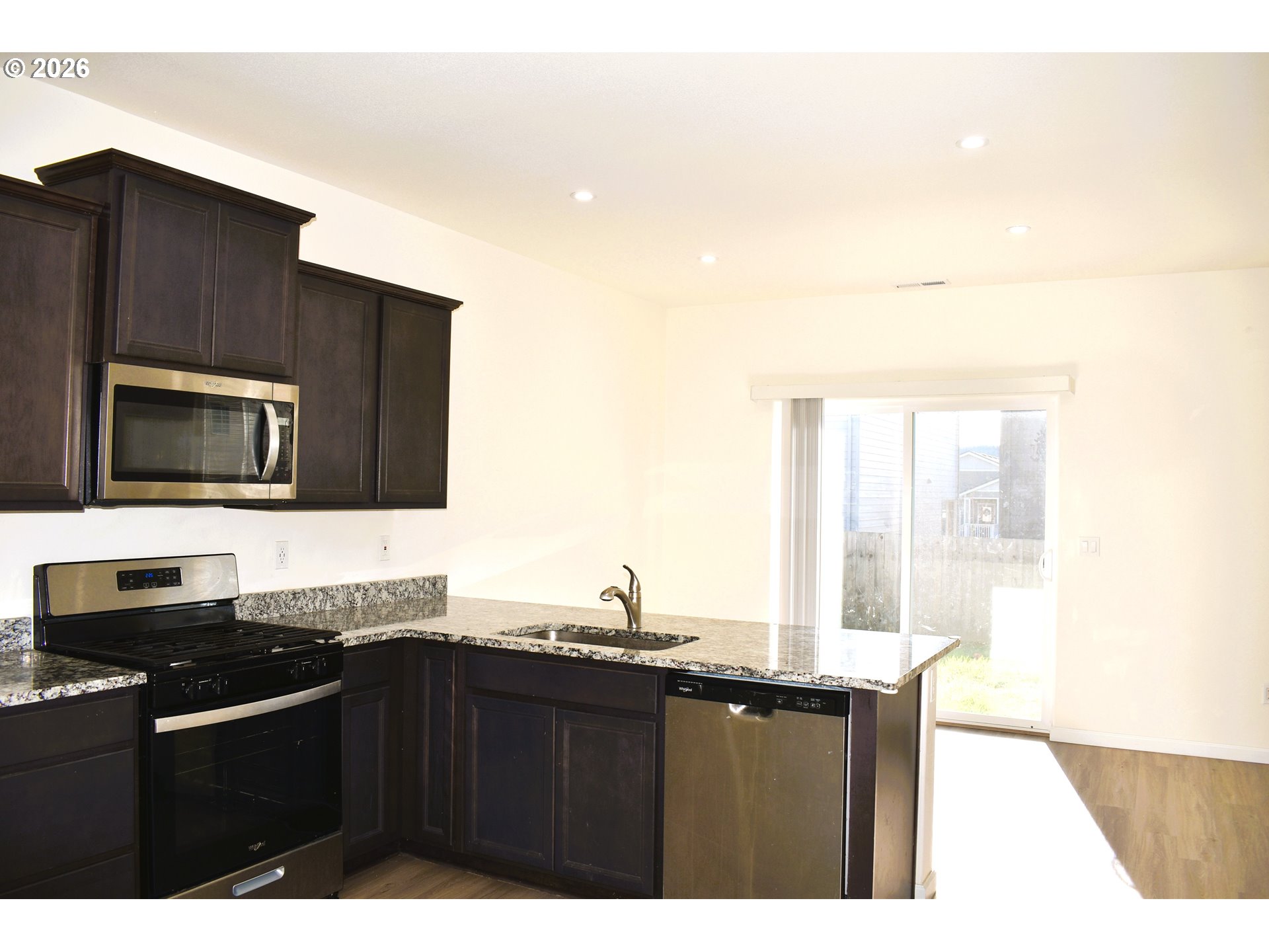 3974 Southwest Knapp Drive Gresham, OR 97080 - Photo 8 of 27