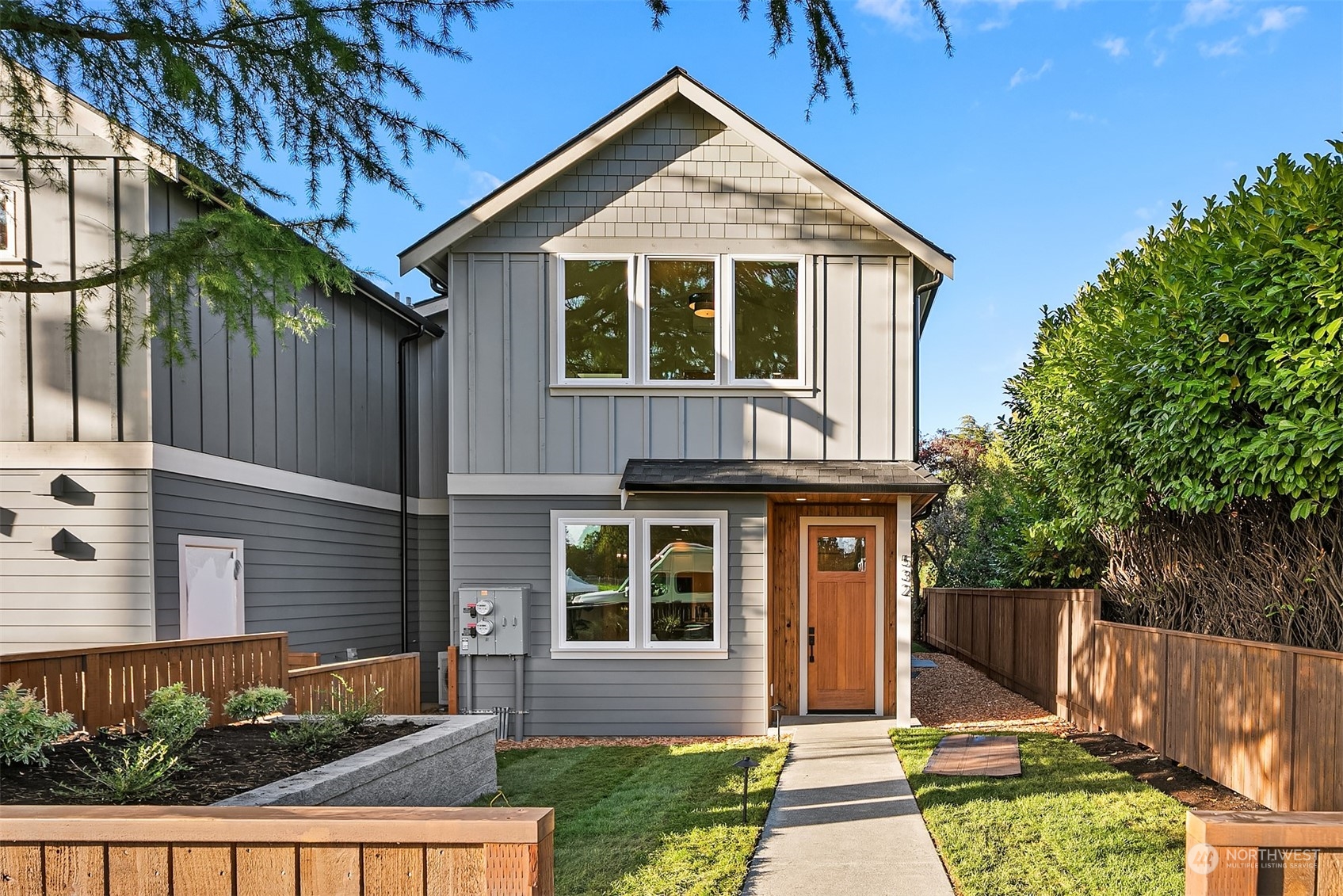 532 19th Avenue Kirkland, WA 98033 - Photo 1 of 35