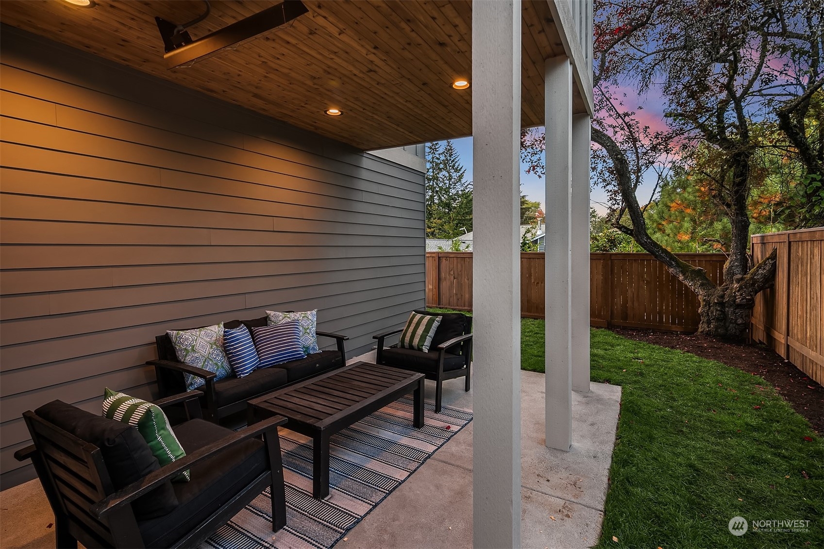 532 19th Avenue Kirkland, WA 98033 - Photo 25 of 35