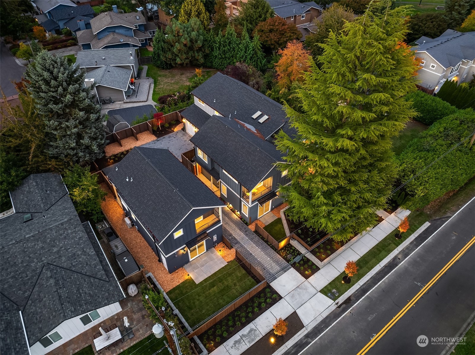 532 19th Avenue Kirkland, WA 98033 - Photo 33 of 35