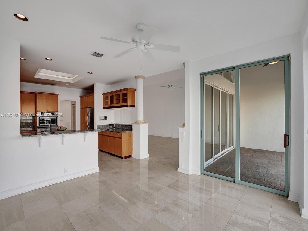 8850 Southwest 67th Court Pinecrest, FL 33156 - Photo 14 of 49