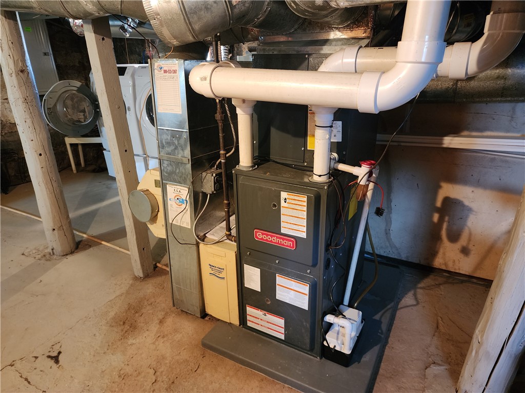 20 Pine Street Seneca Falls, NY 13148 - Photo 33 of 35