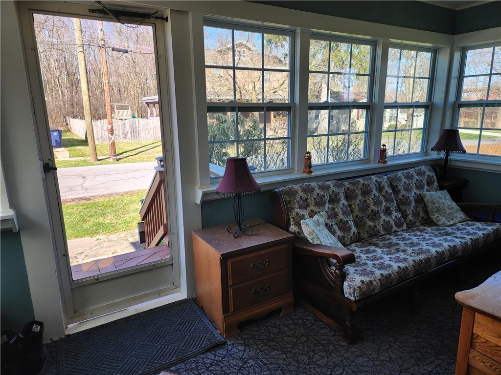 20 Pine Street Seneca Falls, NY 13148 - Photo 5 of 35