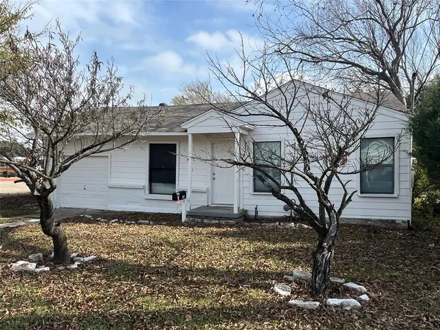 $1,450 | 430 Carver Street, Mesquite, TX 75149