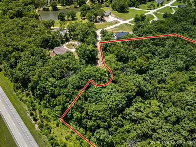 $70,000 | 17-18 Meadow Lake Estates, Eldon, MO 65026