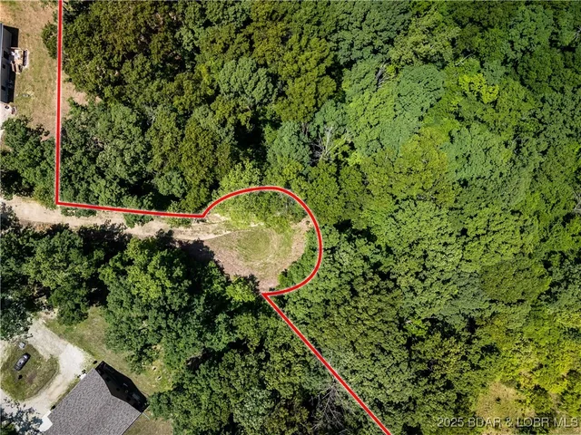 $70,000 | 17-18 Meadow Lake Estates, Eldon, MO 65026