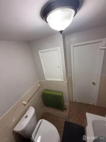 $465,000 | 20 Lincoln Avenue, Carteret, NJ 07008