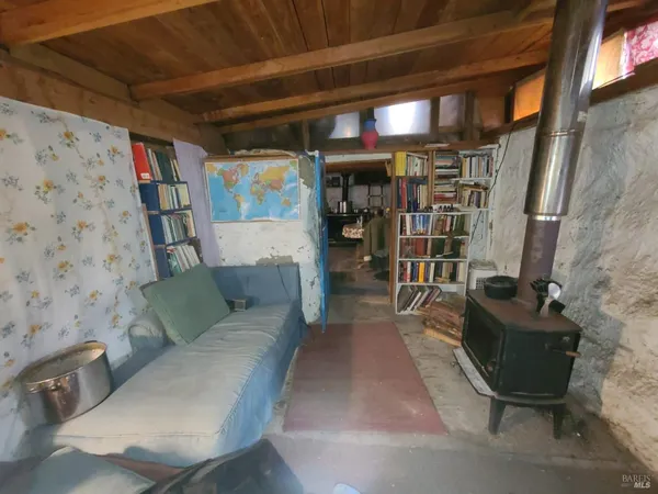 $109,000 | 25428 Mendocino Pass Road, Covelo, CA 95428