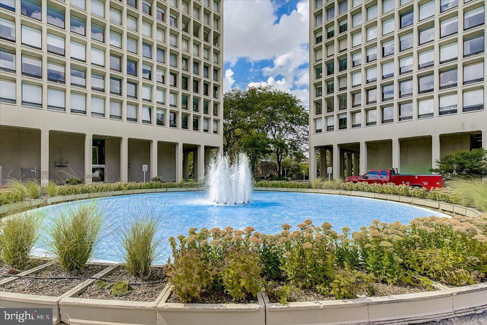 200 Locust Street, Unit 27H Philadelphia, PA 19106 - Photo 14 of 23