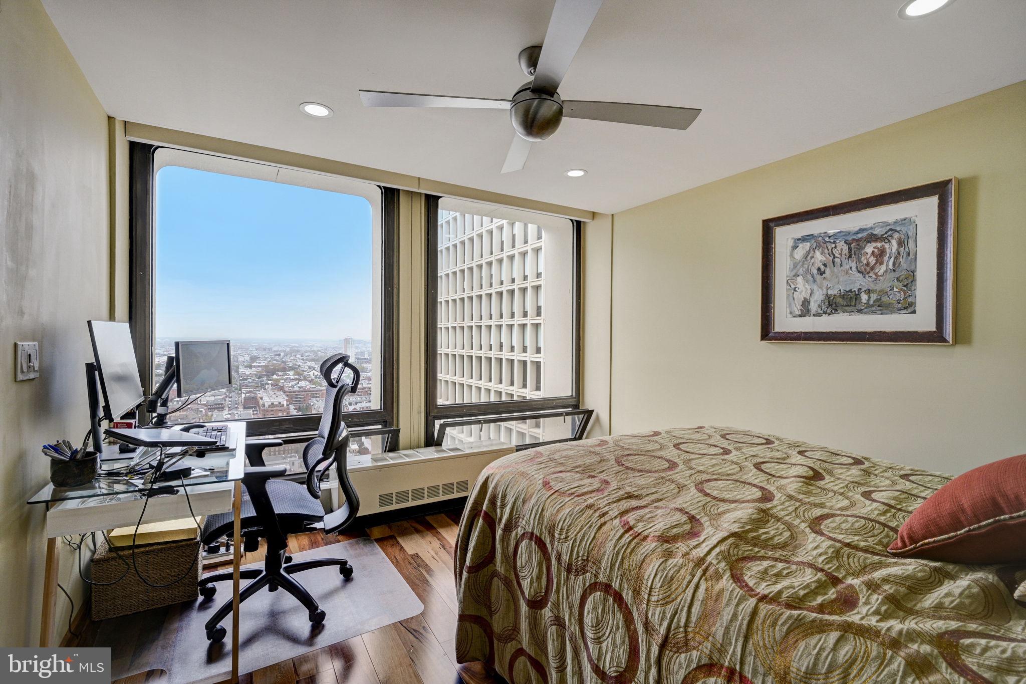 200 Locust Street, Unit 27H Philadelphia, PA 19106 - Photo 8 of 23