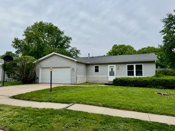 $270,000 | 2302 Branch Road, Champaign, IL 61821