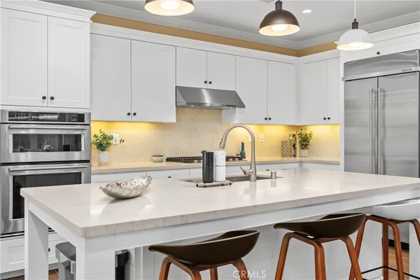 $2,098,000 | 105 Yuba, Irvine, CA 92620