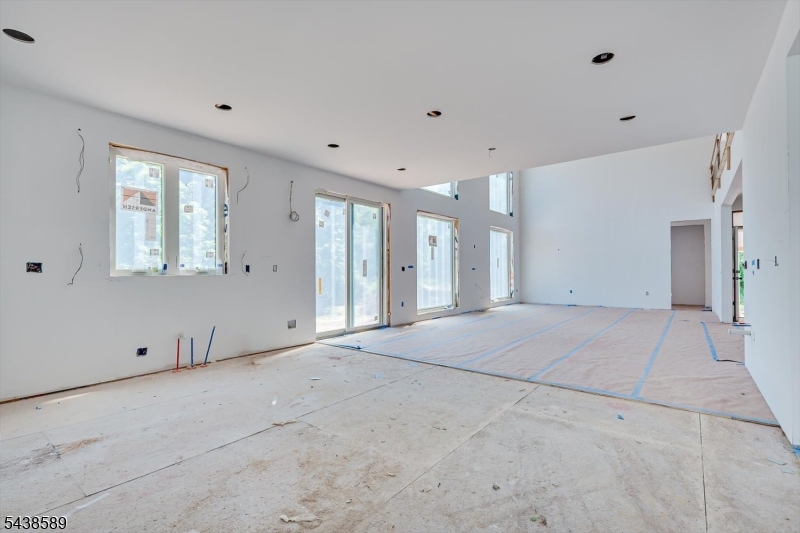 54 Nevsky Street Edison, NJ 08820 - Photo 17 of 47
