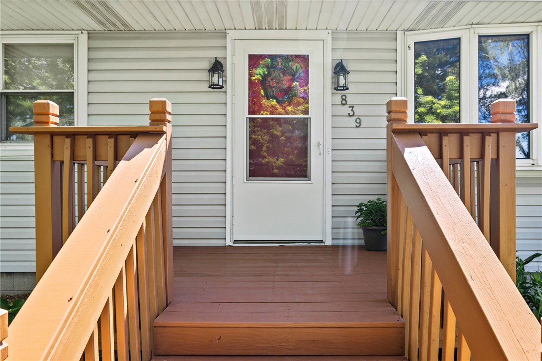 839 Crowley Road Farmington, NY 14425 - Photo 5 of 43 Front porch entrance
