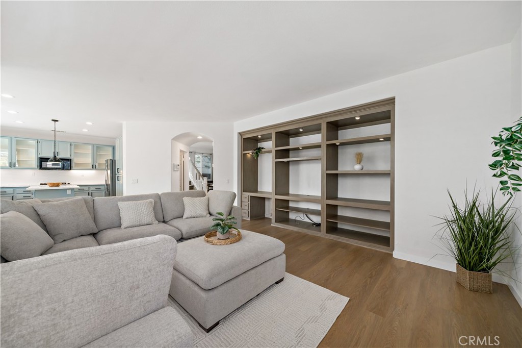 33307 Decada Street Temecula, CA 92592 - Photo 10 of 35 a living room with furniture and wooden floor