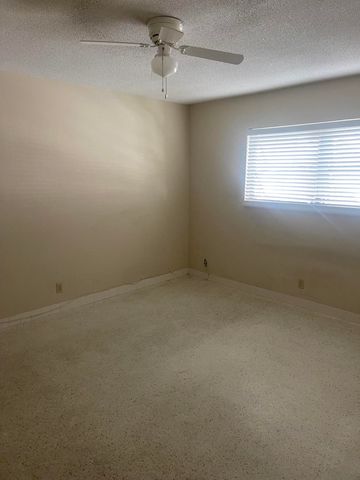 $155,000 | 2110 Northeast 42nd Street, Unit 11B, Lighthouse Point, FL 33064