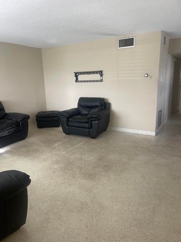 $155,000 | 2110 Northeast 42nd Street, Unit 11B, Lighthouse Point, FL 33064