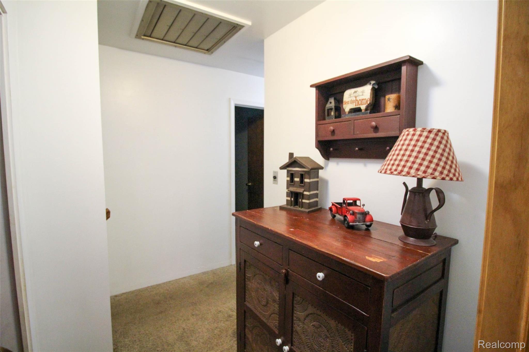 9312 North Nichols Road Montrose, MI 48457 - Photo 30 of 68 28.jpg