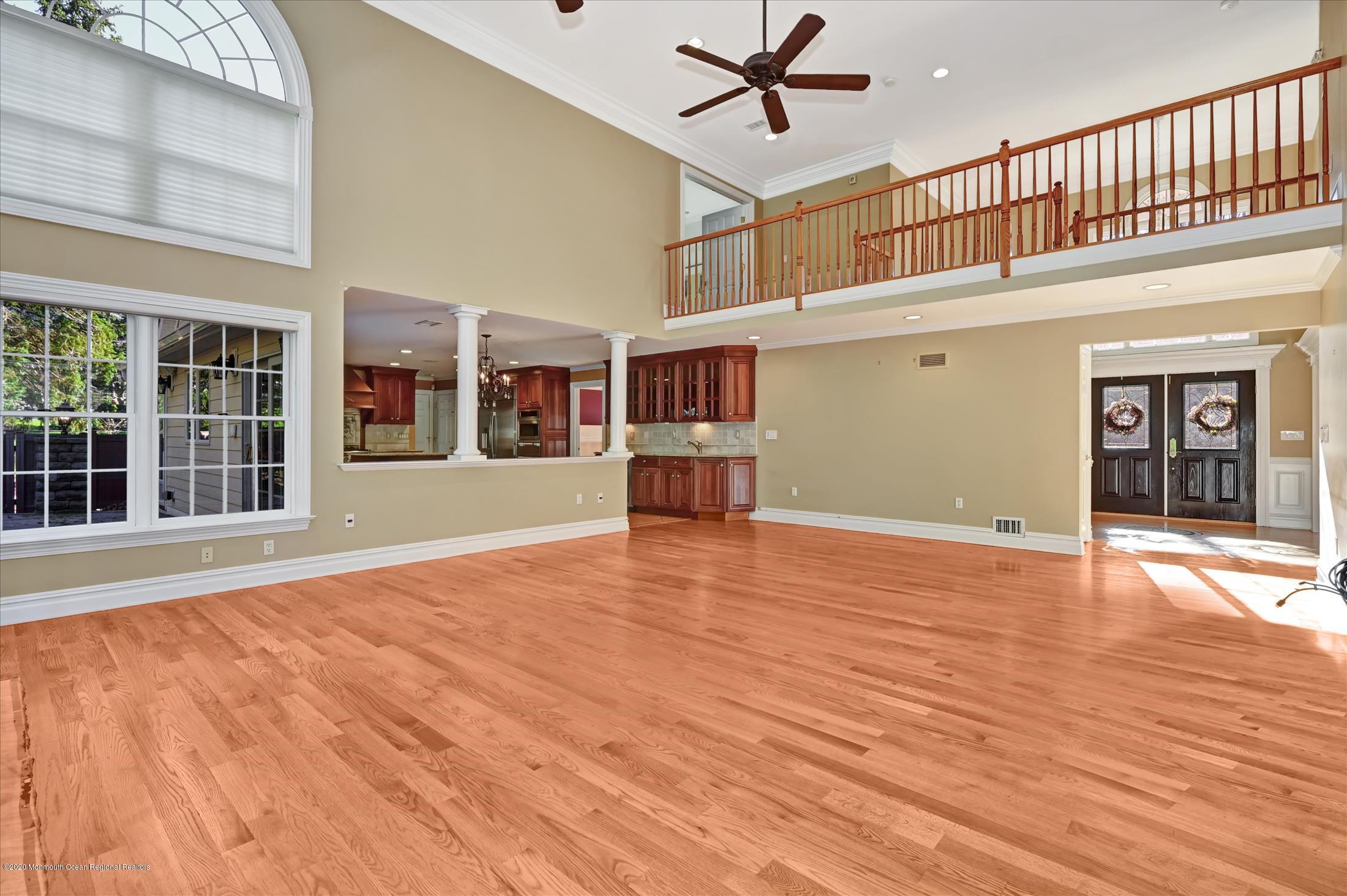 7 Beverly Drive Holmdel, NJ 07733 - Photo 14 of 62 Family (2) (1)