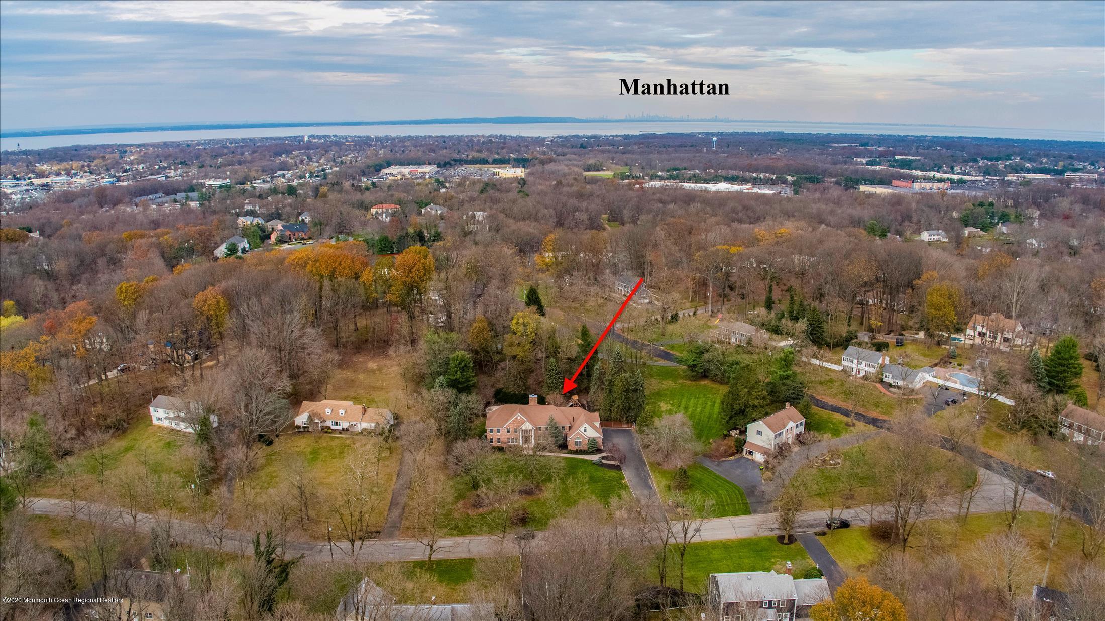 7 Beverly Drive Holmdel, NJ 07733 - Photo 4 of 62 Photo6875641