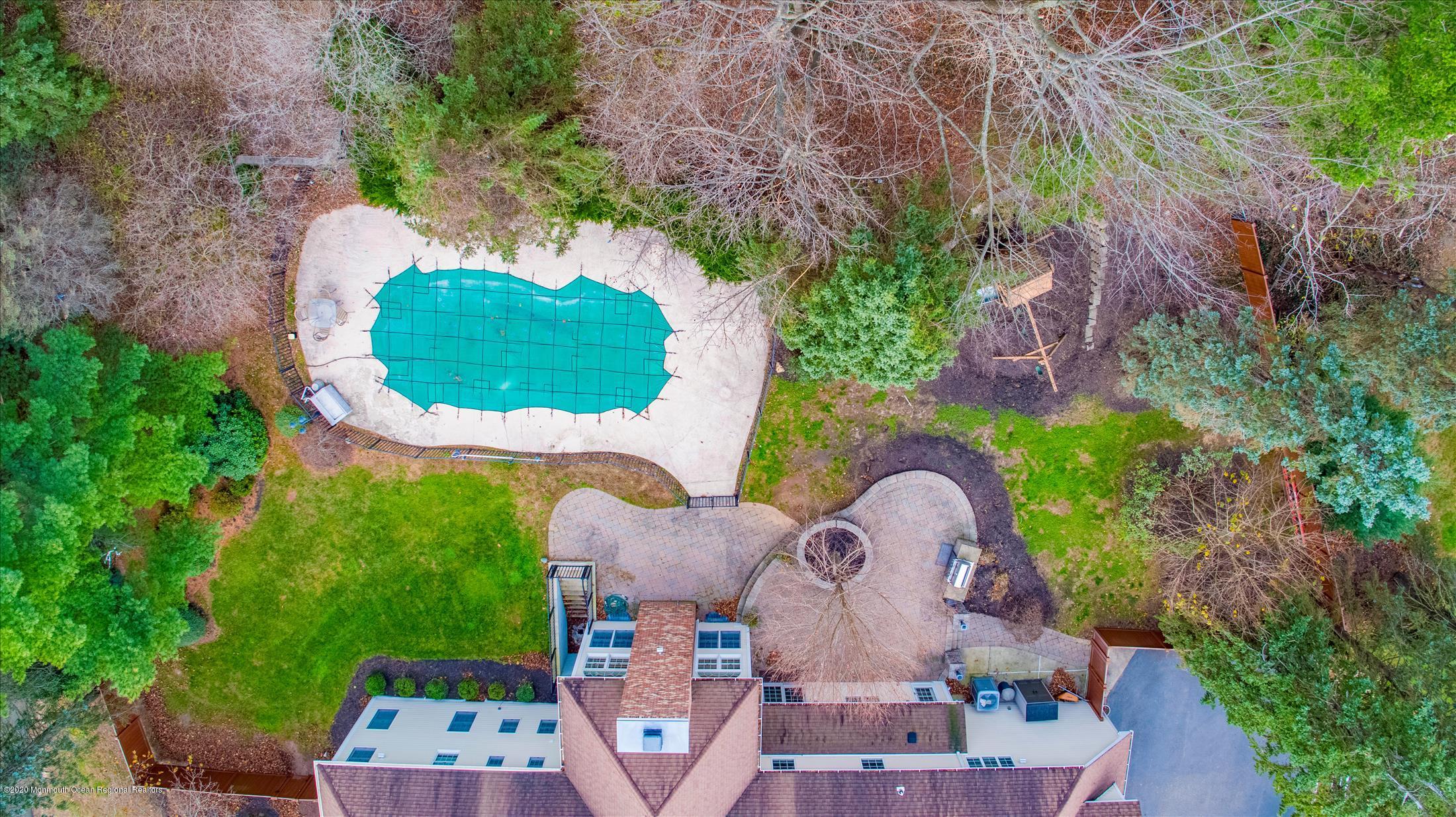 7 Beverly Drive Holmdel, NJ 07733 - Photo 51 of 62 Photo6875657