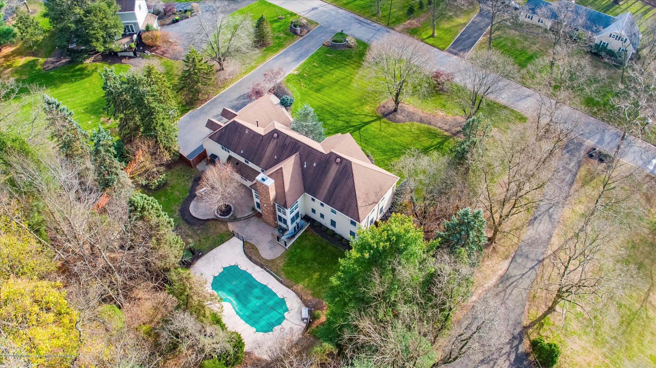 7 Beverly Drive Holmdel, NJ 07733 - Photo 58 of 62 Photo6875651