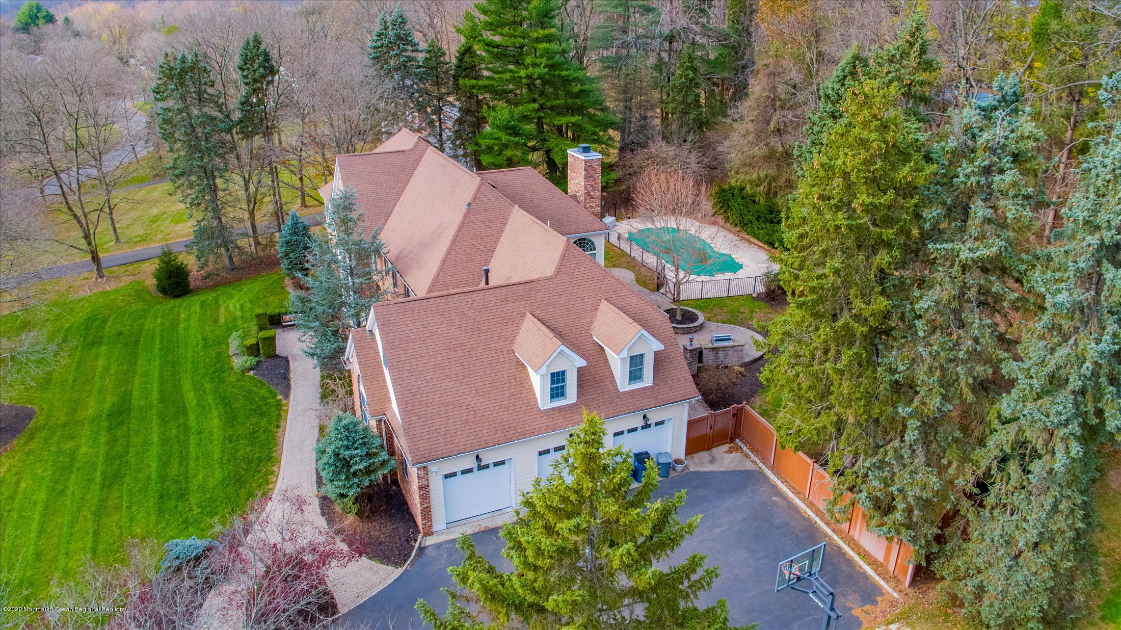 7 Beverly Drive Holmdel, NJ 07733 - Photo 59 of 62 Photo6875653