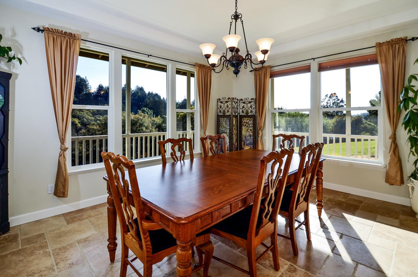 207 Gillette Road Watsonville, CA 95076 - Photo 13 of 38 Gallery Image 13