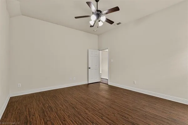 $345,000 | 144 Birdsong Lane, Terrell, TX 75160