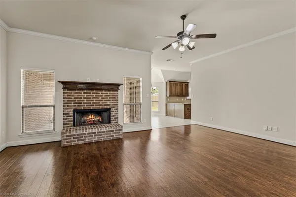 $345,000 | 144 Birdsong Lane, Terrell, TX 75160