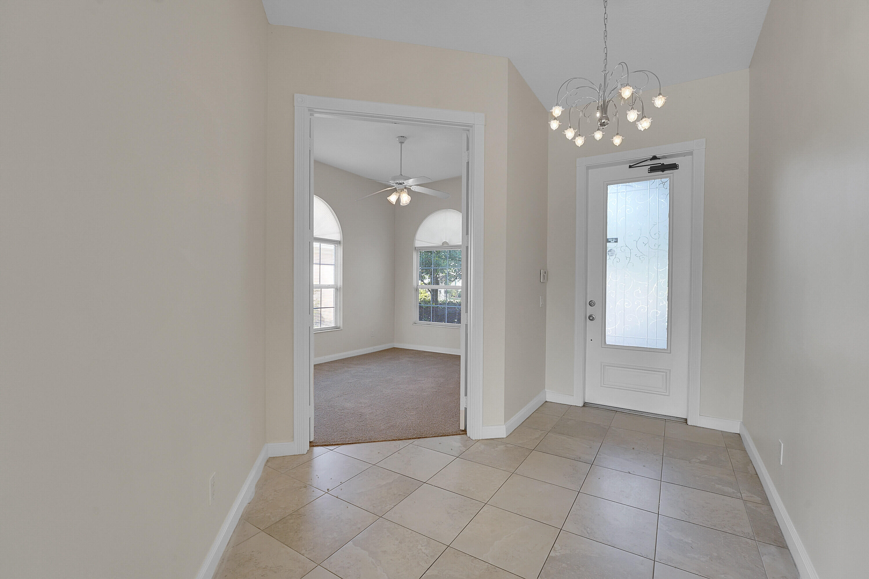 11427 Southwest Rockingham Drive Port St. Lucie, FL 34987 - Photo 4 of 22 20240413135117957560000000-o