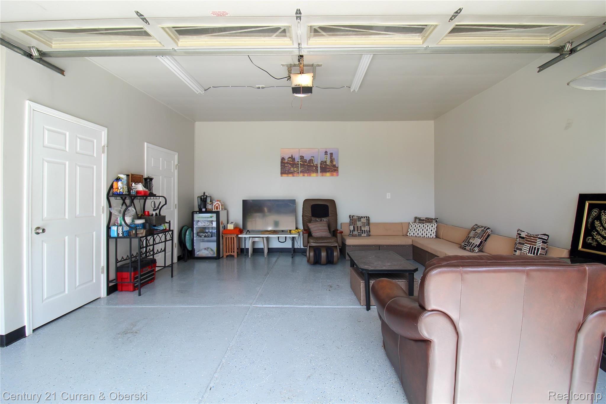 5272 Chase Road Dearborn, MI 48126 - Photo 43 of 47 Inside of garage