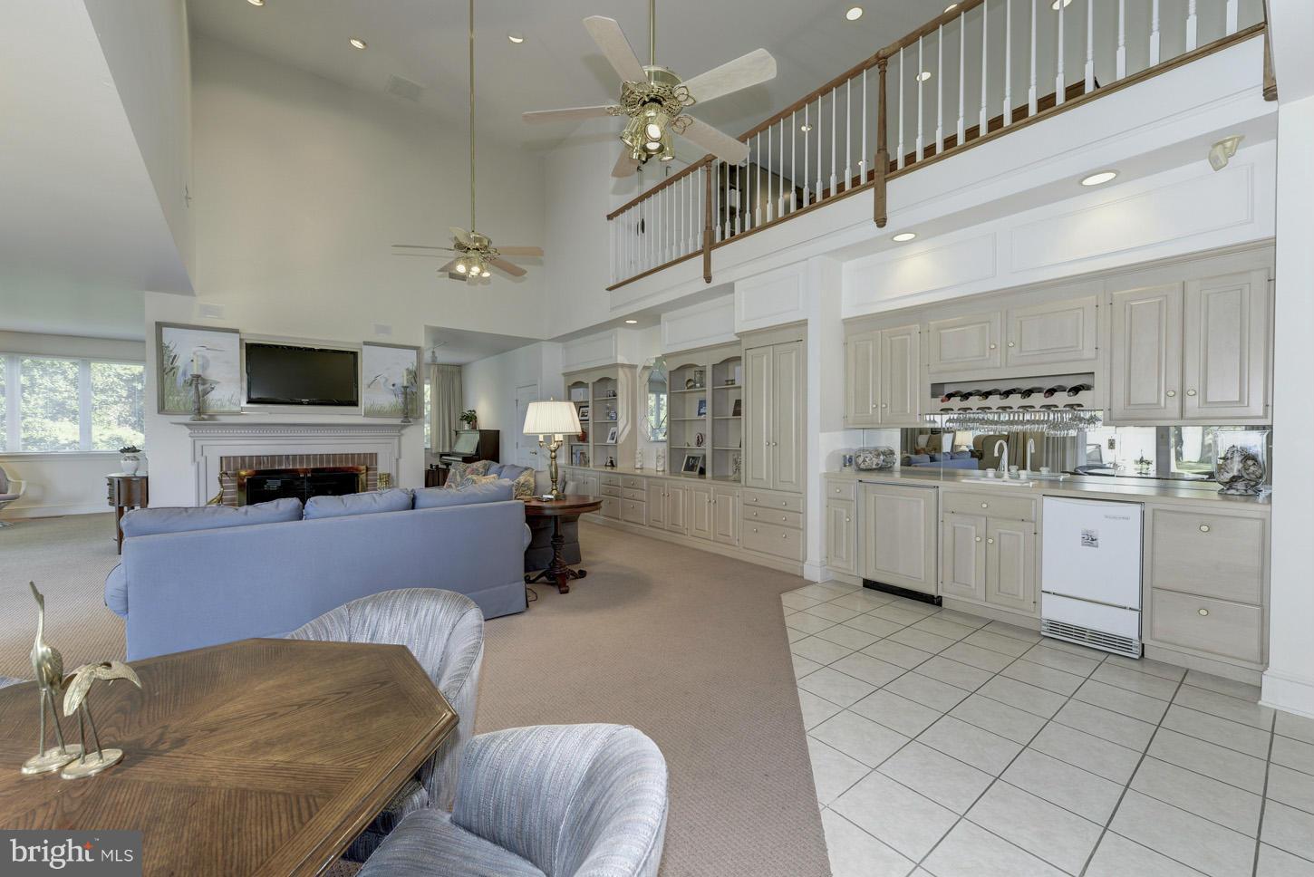 8510 Aveley Farm Road Easton, MD 21601 - Photo 14 of 30 Family Room with Wet Bar