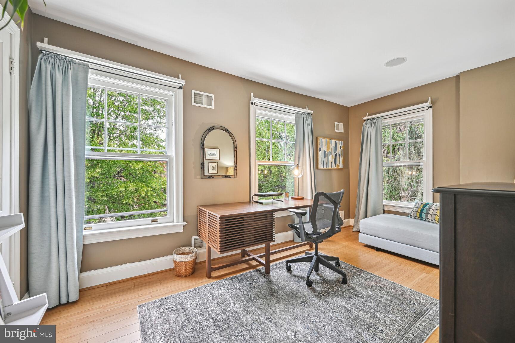 3812 Military Road Northwest Washington, DC 20015 - Photo 23 of 46