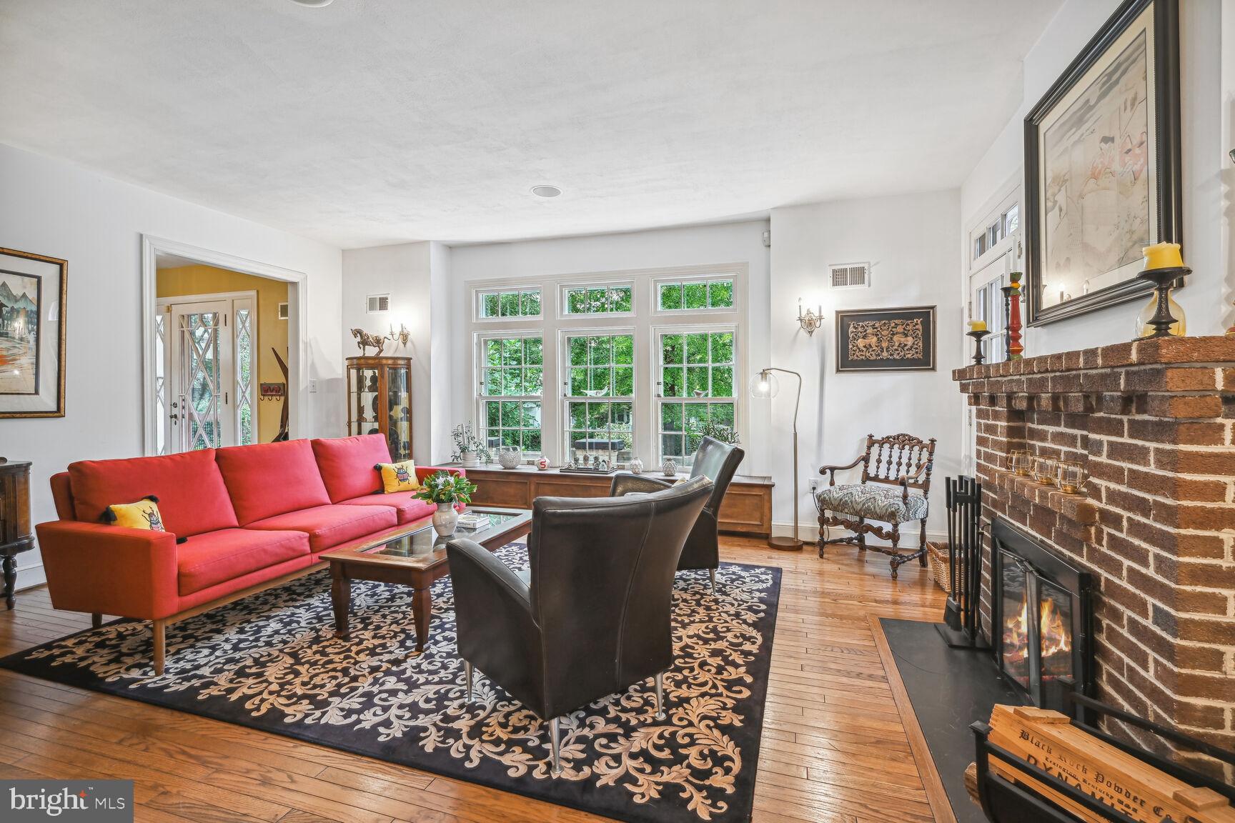 3812 Military Road Northwest Washington, DC 20015 - Photo 8 of 46