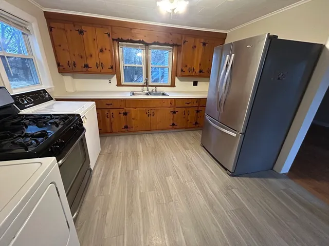 $2,350 | 16 East Walnut Street, Unit 1, Milford, MA 01757