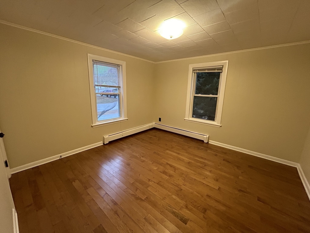 16 East Walnut Street, Unit 1 Milford, MA 01757 - Photo 8 of 13