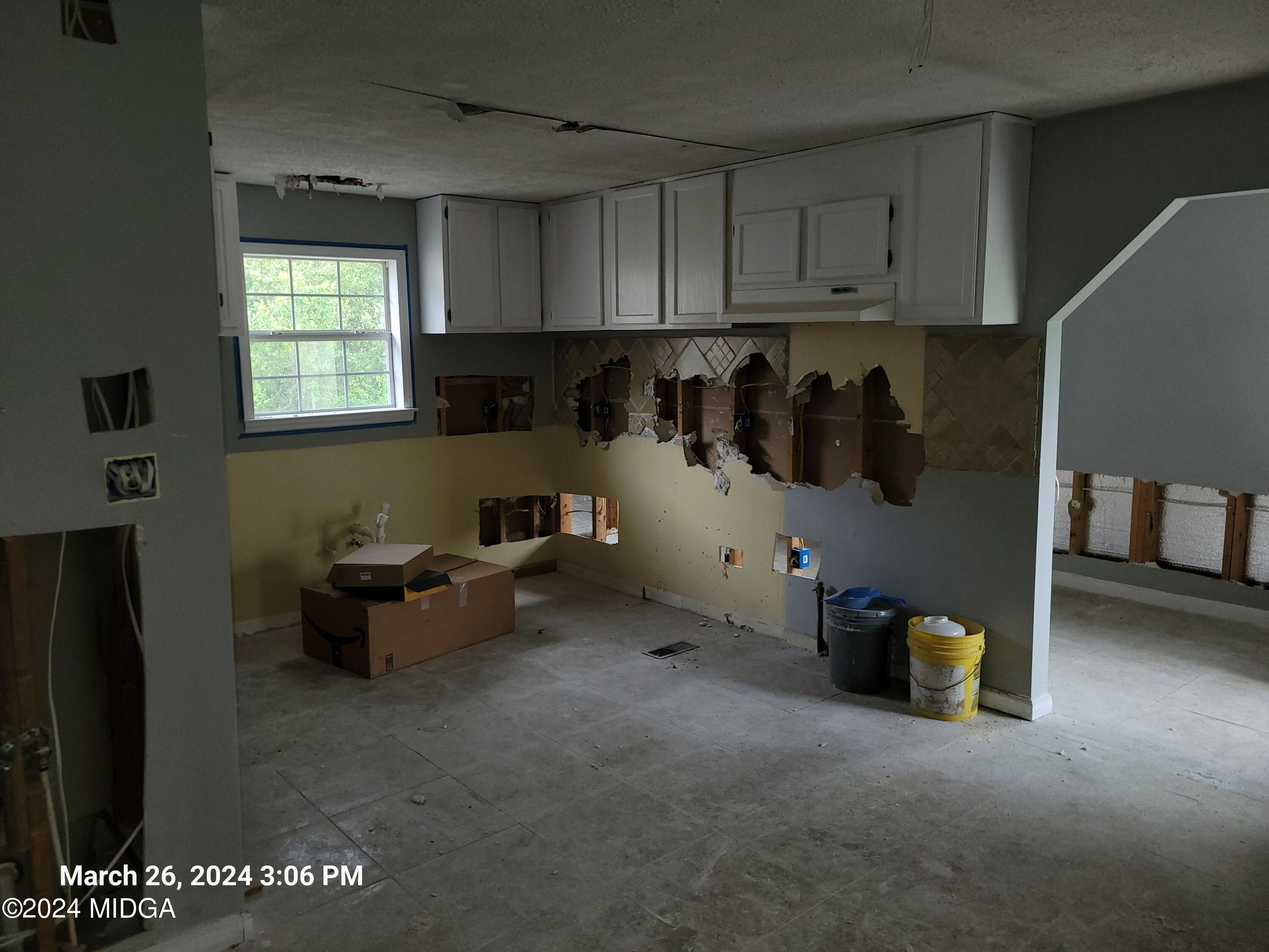 1680 Clinton Road Macon, GA 31211 - Photo 6 of 12 20240326_150603