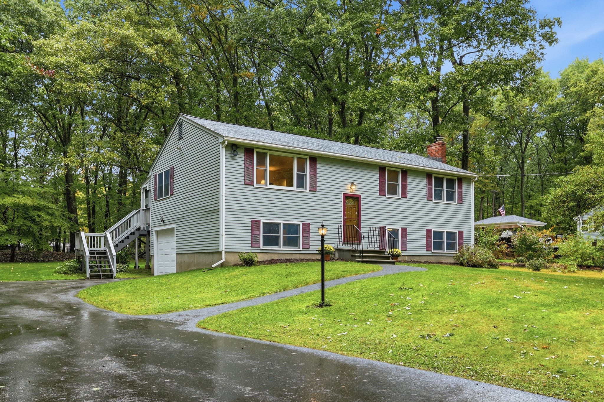 10 Beaver Brook Road Littleton, MA 01460 - Photo 1 of 31 Gallery Image 1