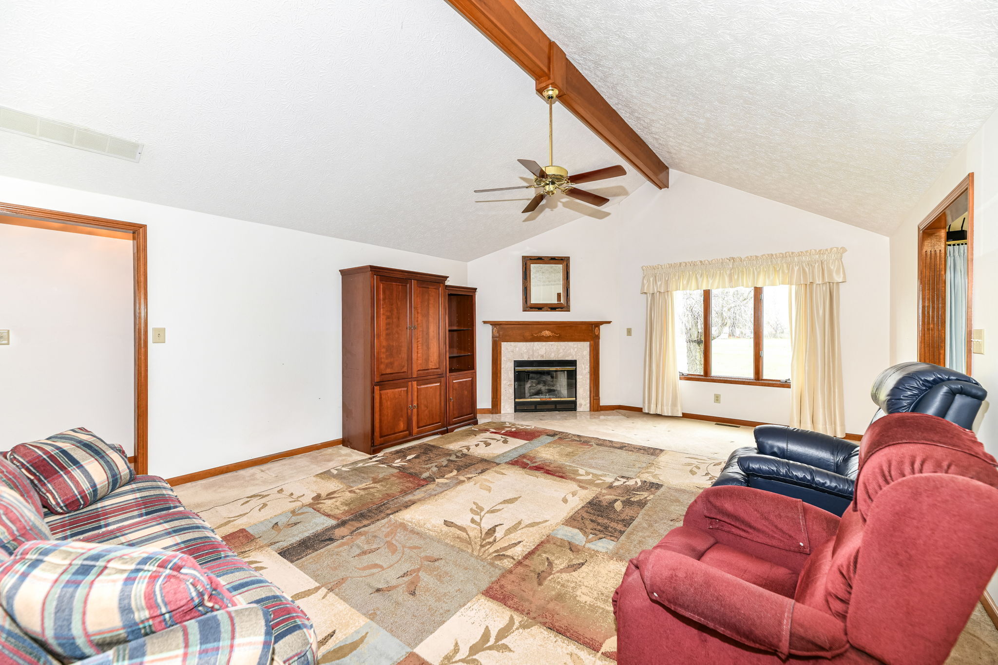520 Cobblestone Road Avon, IN 46123 - Photo 8 of 29 Gallery Image 8